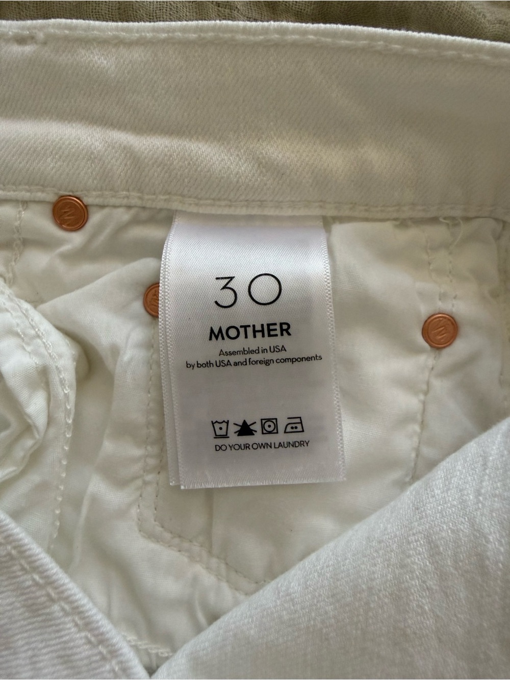 MOTHER White Denim Jeans with Copper Rivets - Picture 4 of 6
